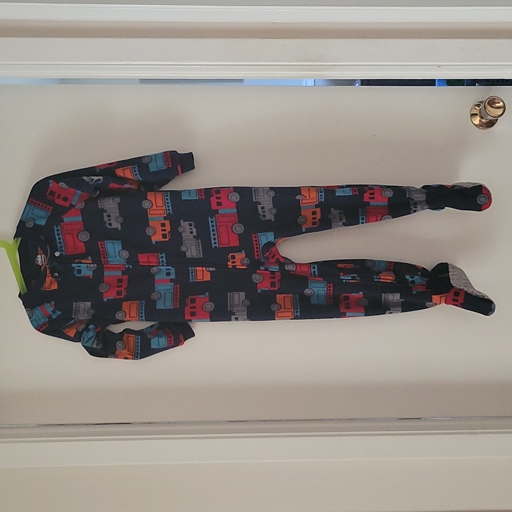 💜4/$20💜 Carter's One Piece Fleece PJ